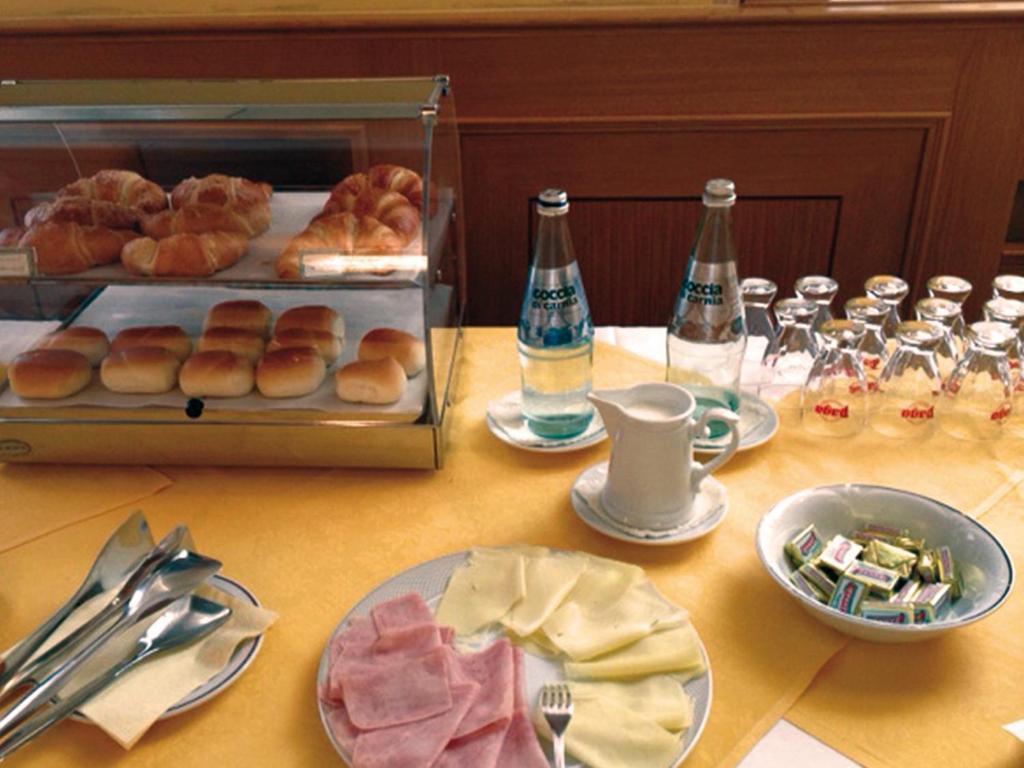 Albergo Roma Tolmezzo Luaran gambar